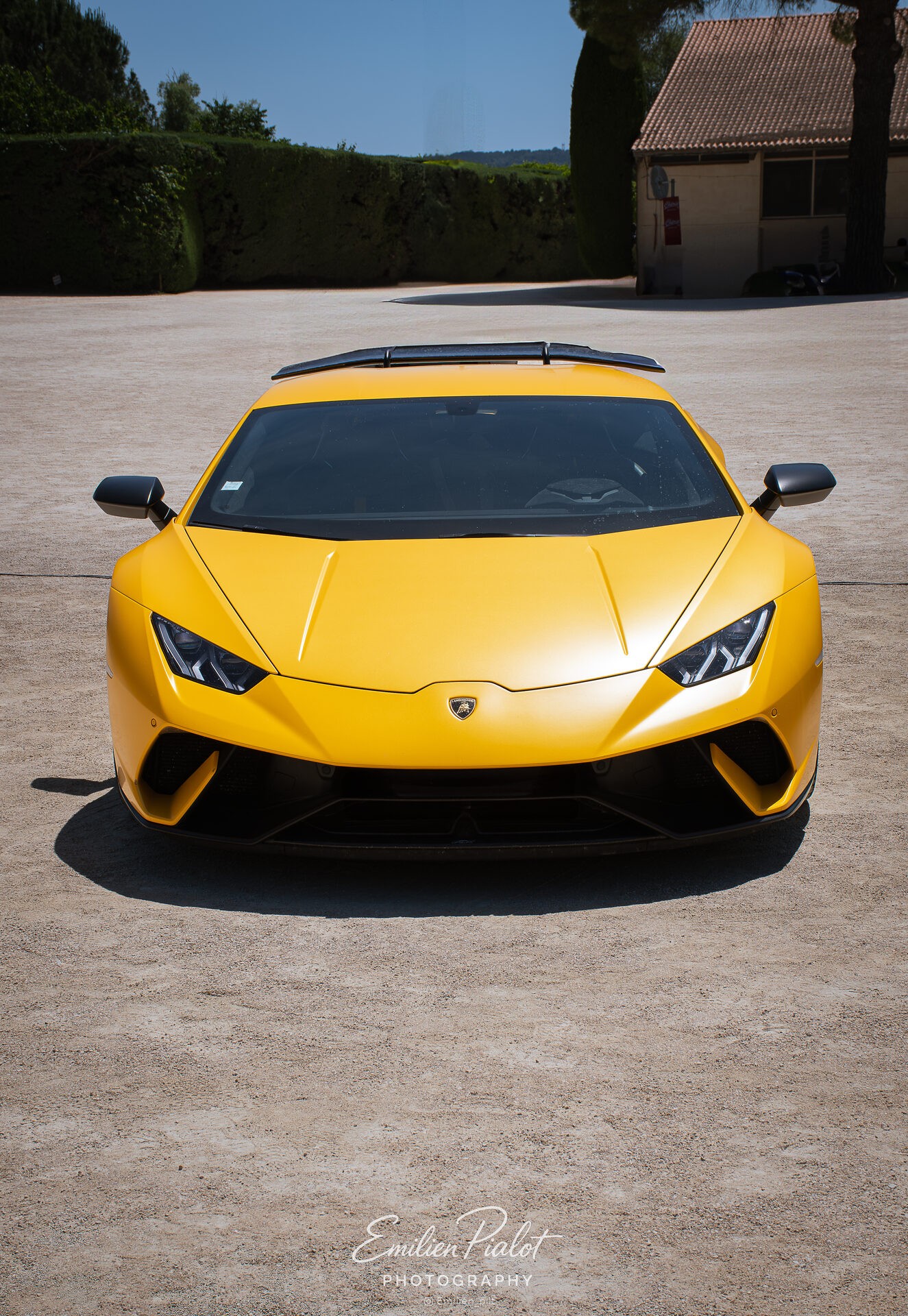 Lamborghini Huracán Performante jaune, vue de face