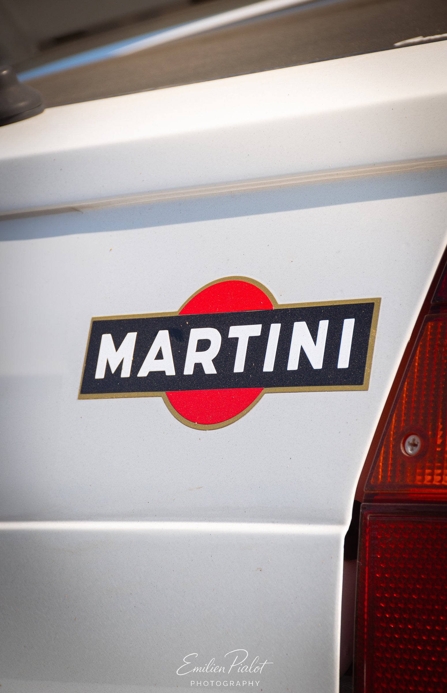 Autocollant Martini sur la lunette arrière